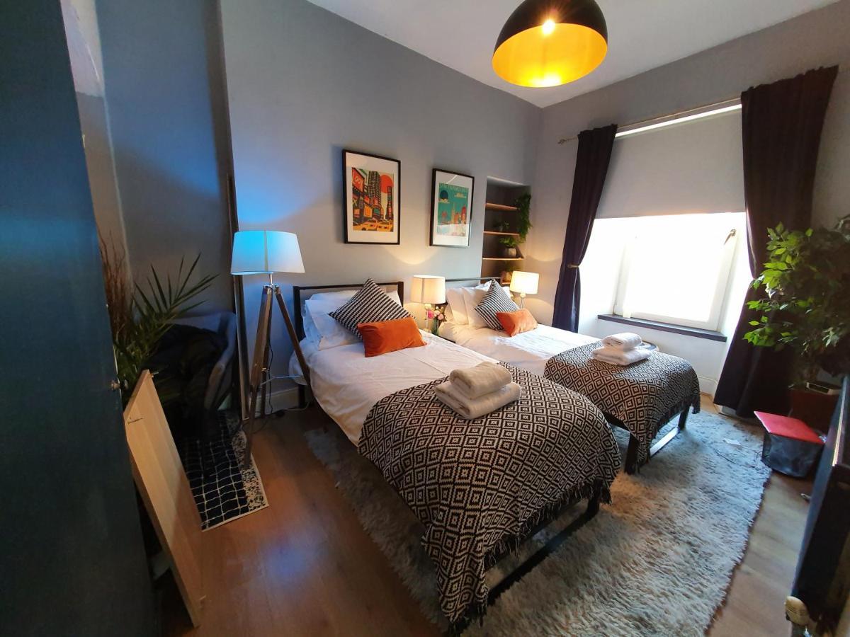 Cosy 3 Bedroom Flat In City Centre Глазго Екстер'єр фото